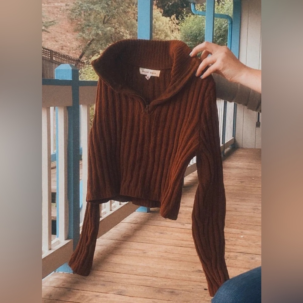 Cozy Brown Ribbed Turtleneck Sweater